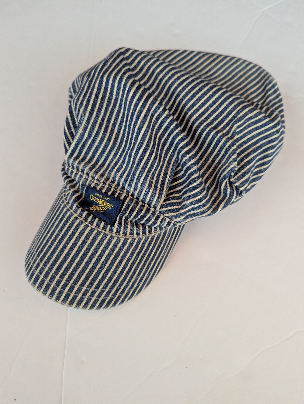 Vtg Y2K Oshkosh Bgosh Engineer Train Hat Sz 12-24m
